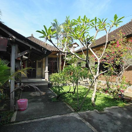 Pondok Mesari House Ubud  Exterior photo